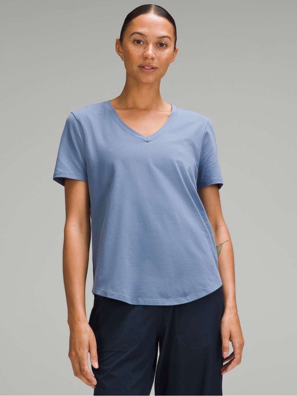 Lululemon Love V-Neck Tee - EUC - size 12 - Oasis Blue